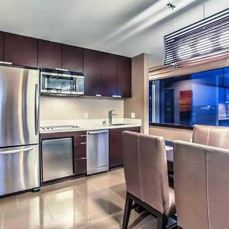 City Center - Panoramic Corner Suite At Vdara 라스베이거스 외부 사진